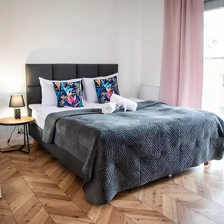 Belni Edyta I Maciej Wolak Apartamento